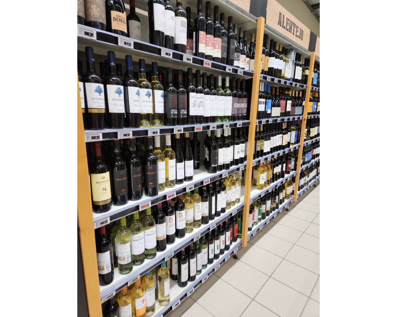 Etiquetas Eletrónicas em vários Supermercados Intermarché