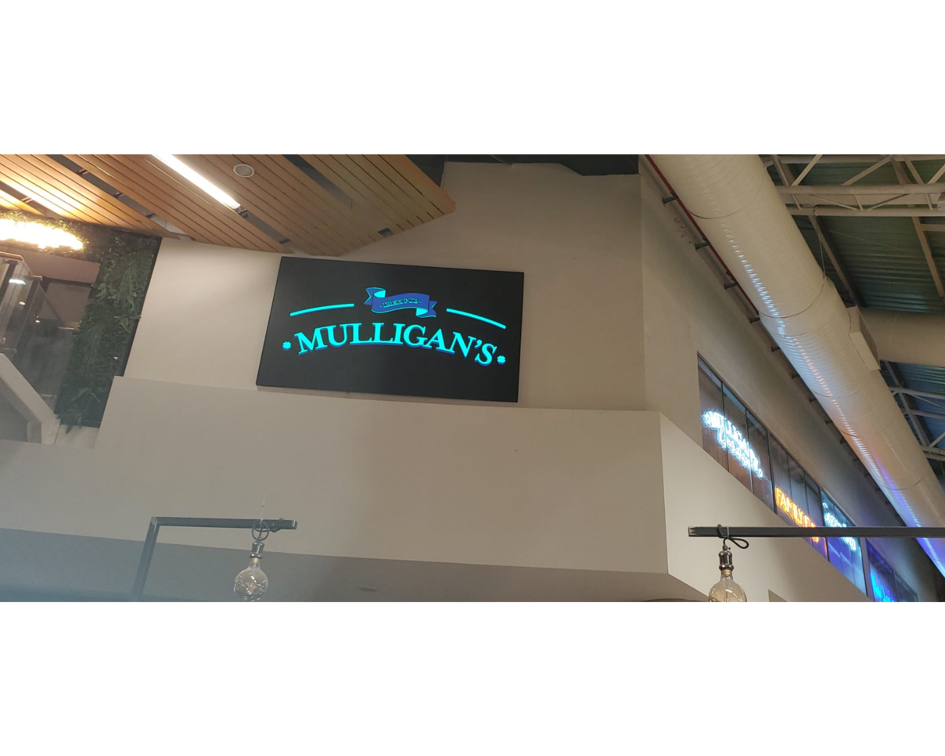 LED Signage no Aeroporto de Faro